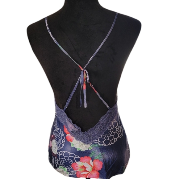 Women's Victoria's Secret Purple Silk & Lace Floral Chemise Lingerie Top Small - Picture 5 of 9